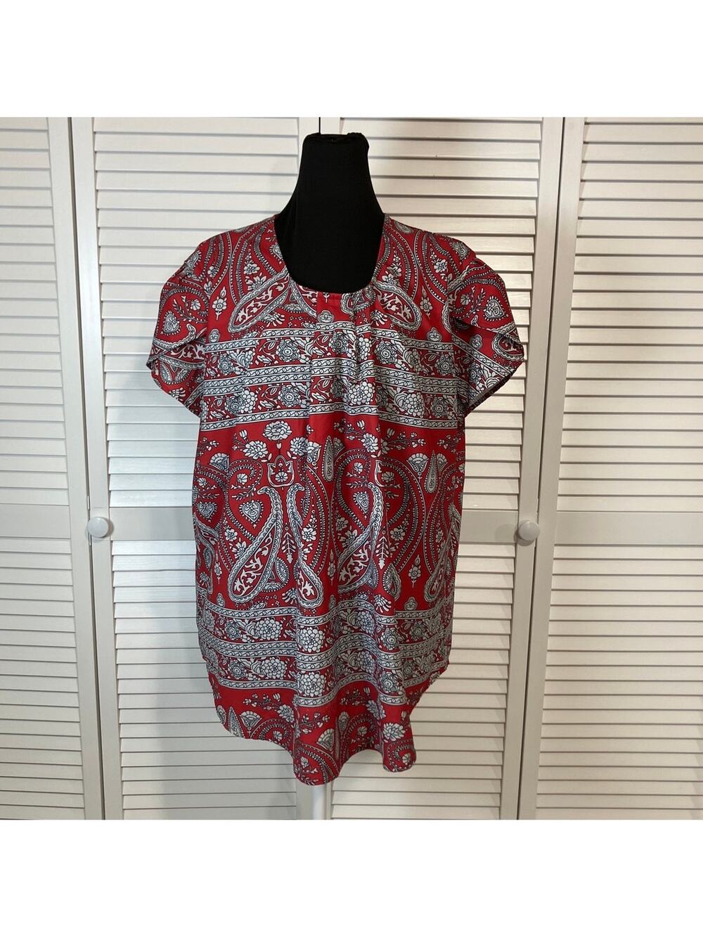 Boho Paisley Red Pleated Neckline Relaxed Flowy Tunic Blouse XXL